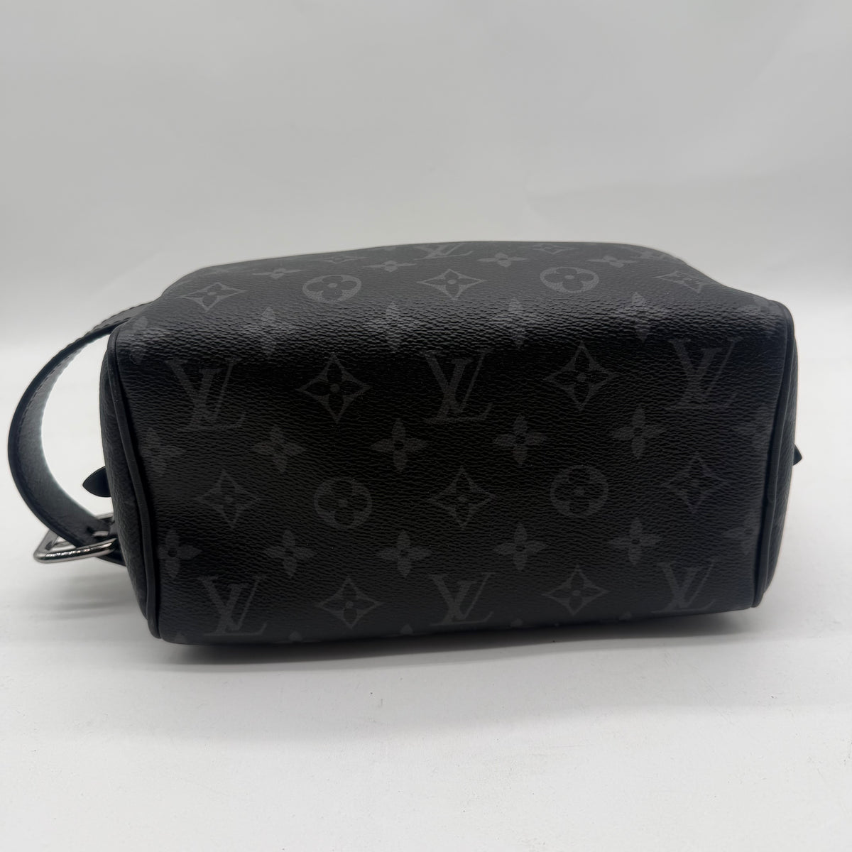 Louis Vuitton Monogram Eclipse toiletry Bag￼