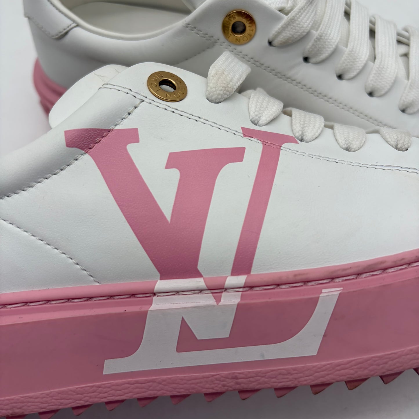 Louis Vuitton Pink Sneaker