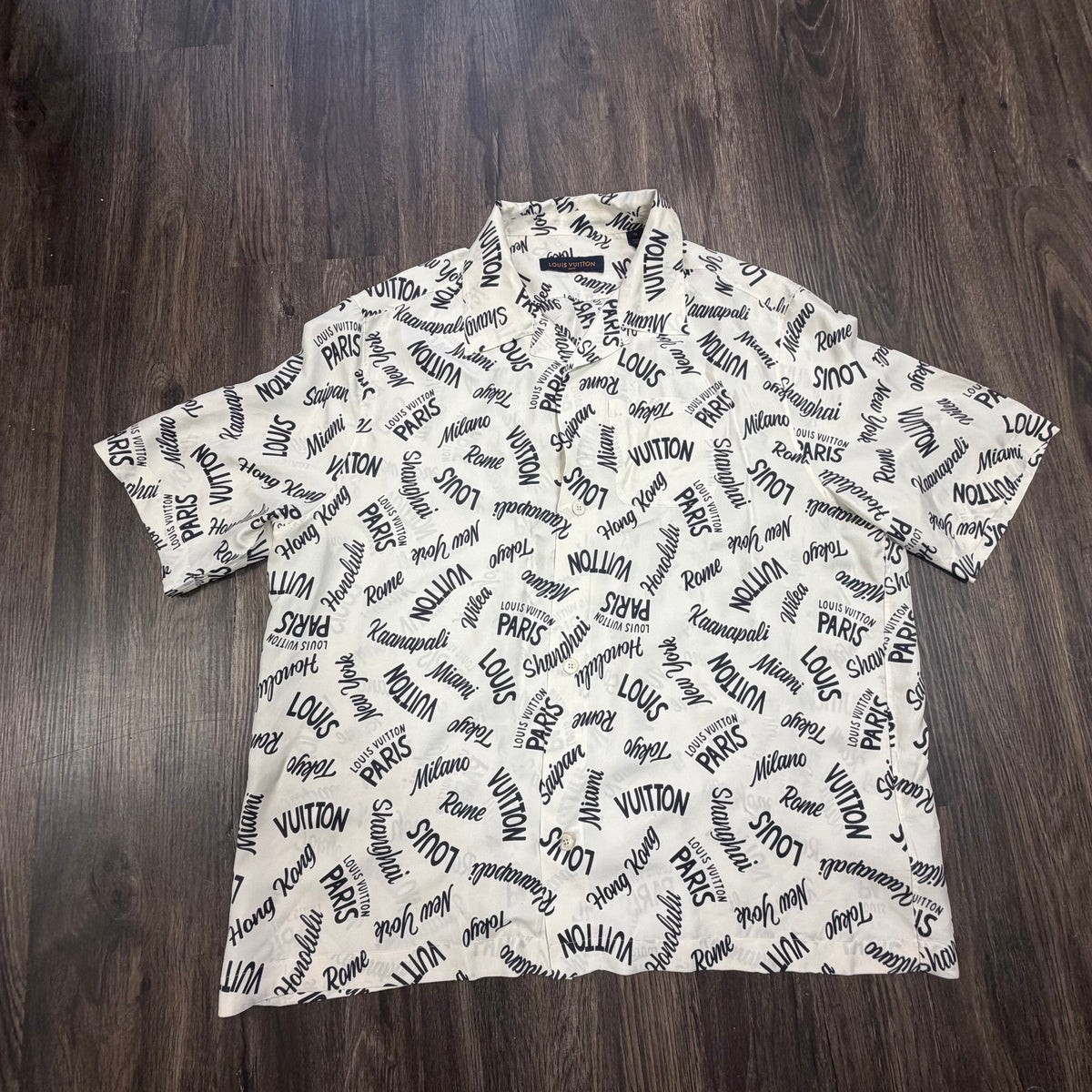 Louis Vuitton Silk Short Sleeve Shirt