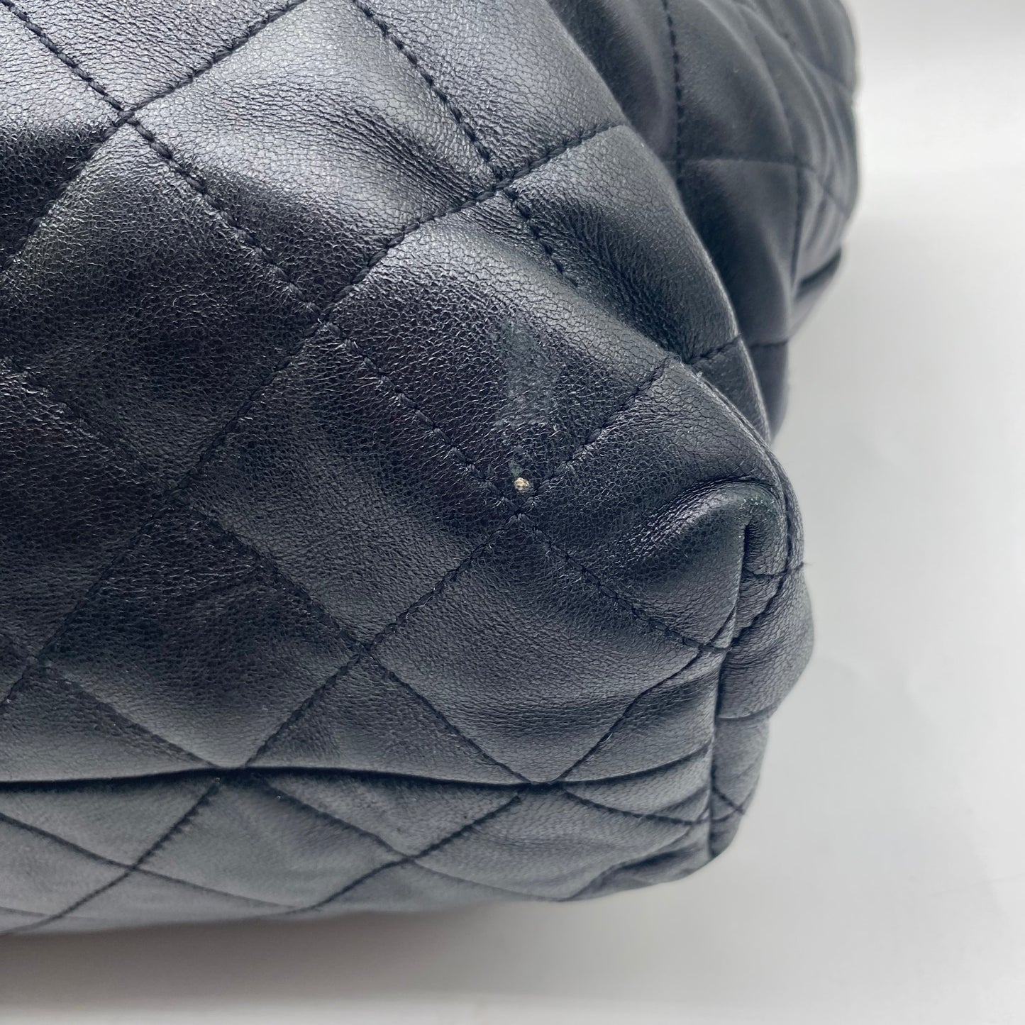 Saint Laurent Tote  Black Bag