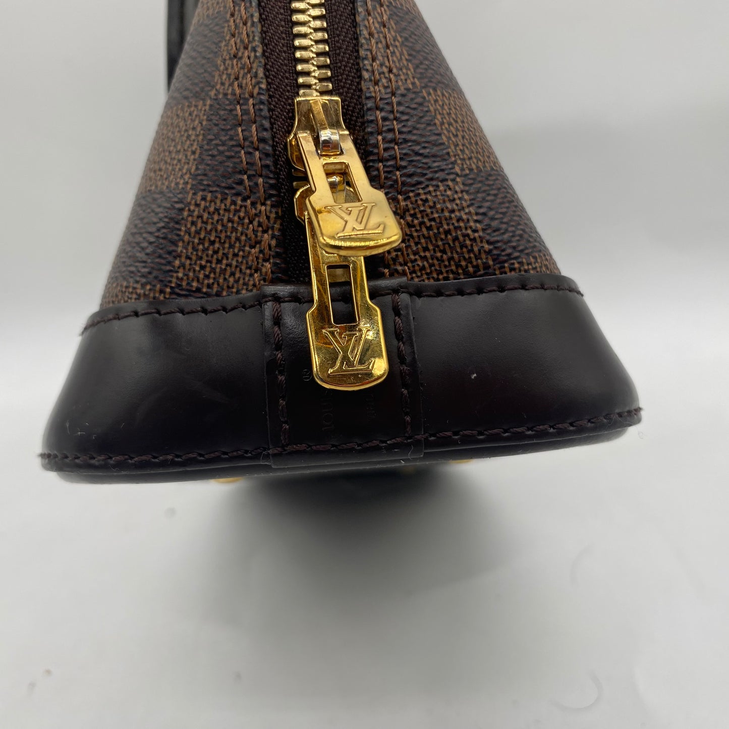 Louis Vuitton Damier