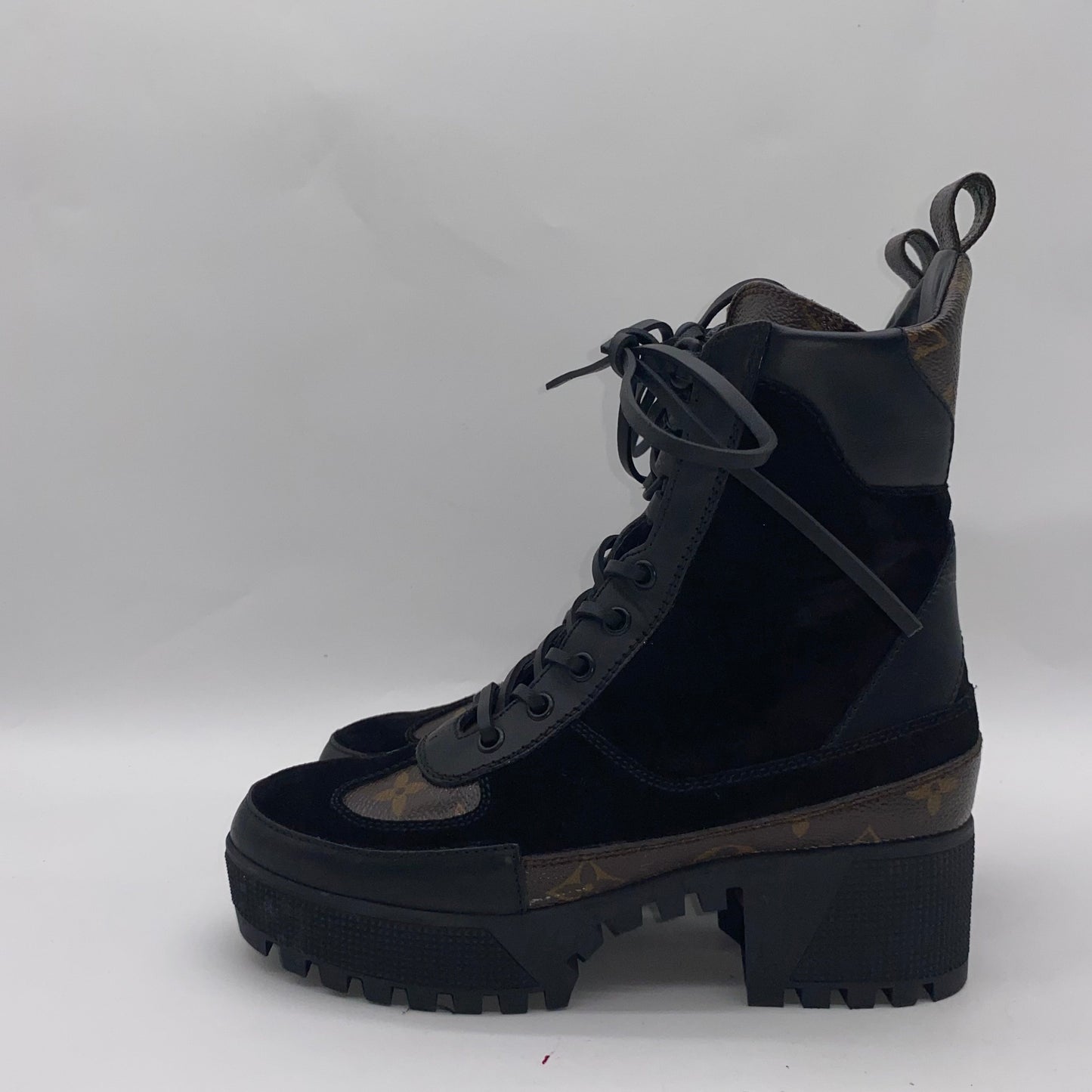 Louis Vuitton Desert Boots