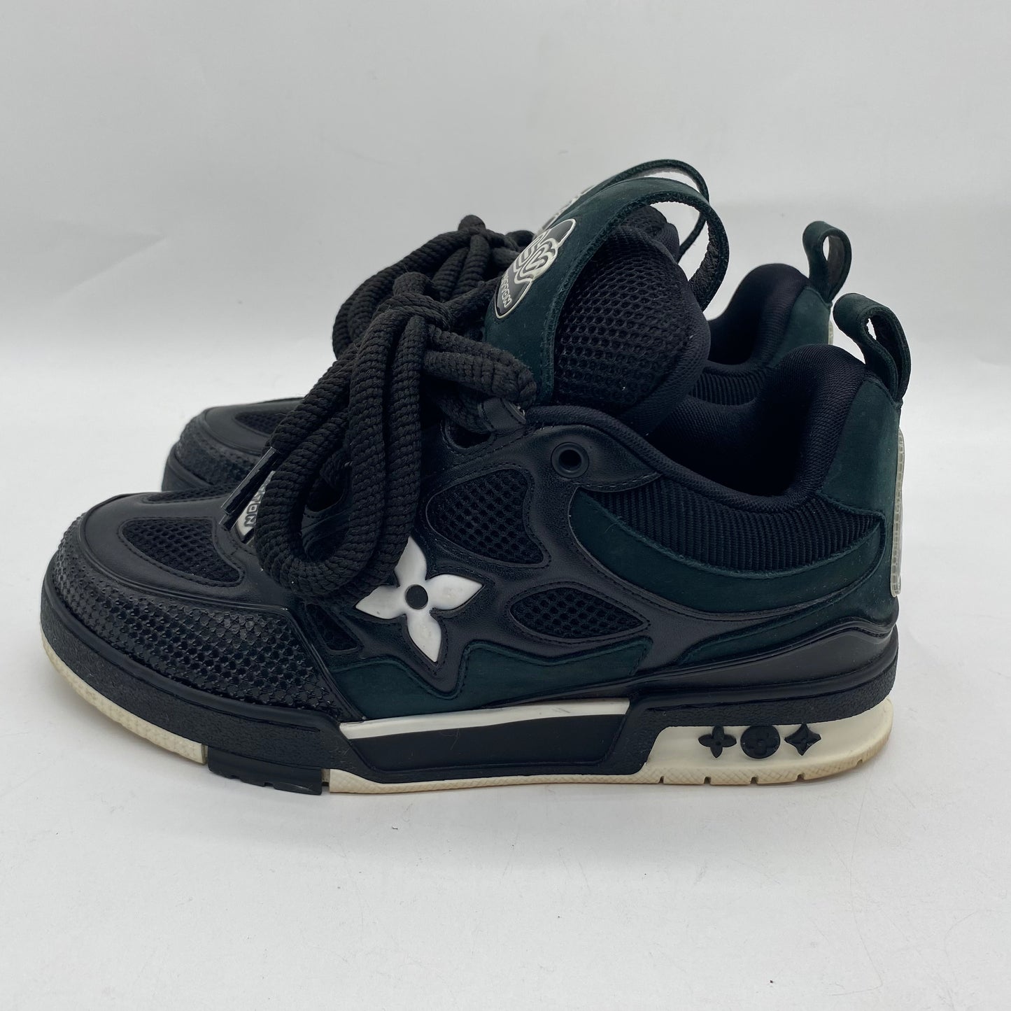 Louis Vuitton Black/White Sneakers