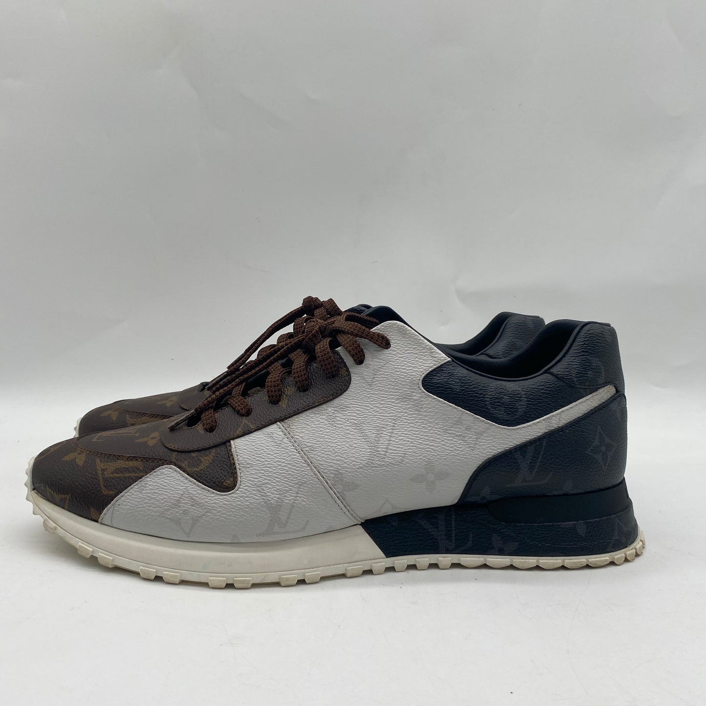 Louis Vuitton Monogram Sneakers